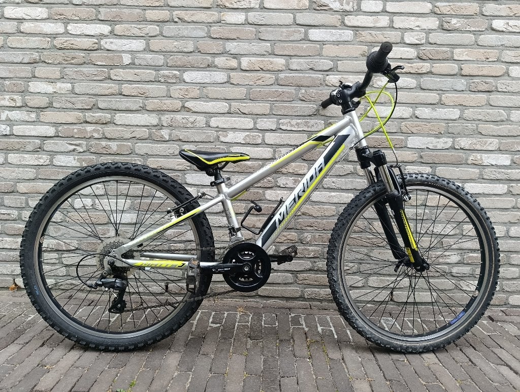 Mountainbike merida 24 inch, Fietsen en Brommers, Ophalen, Gebruikt, Hardtail, Velgrem