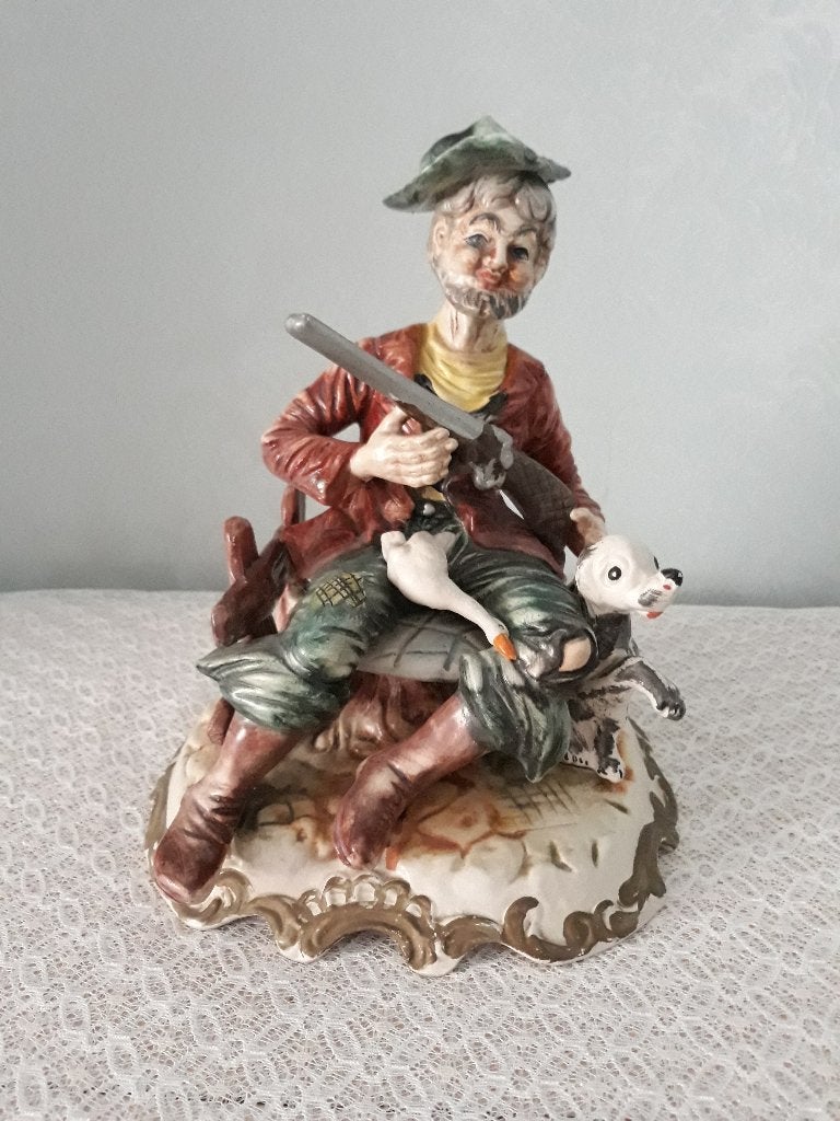 Vintage Capodimonte beeld Jager met hond - In Perfecte staat, Ophalen, Overige materialen, Beeld, Europa