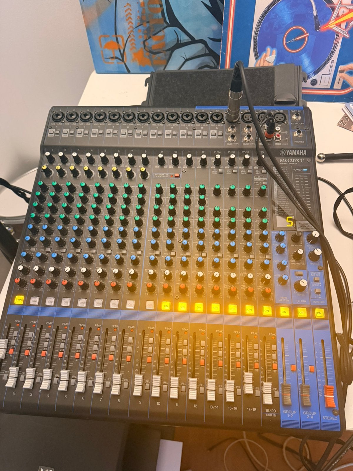 Table yamaha mg 20xu, Musique & Instruments, Enlèvement, Comme neuf
