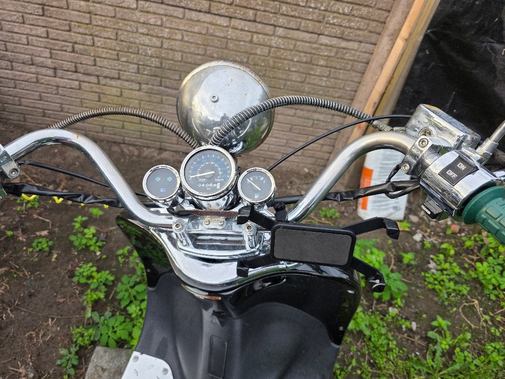 Neco borsalino due 125, Motoren, Ophalen, 1 cilinder, 11 kW of minder