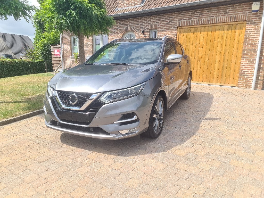 NISSAN QASHQAI ESSENCE, Autos, Nissan, Cuir, Achat, Euro 6, Boîte manuelle