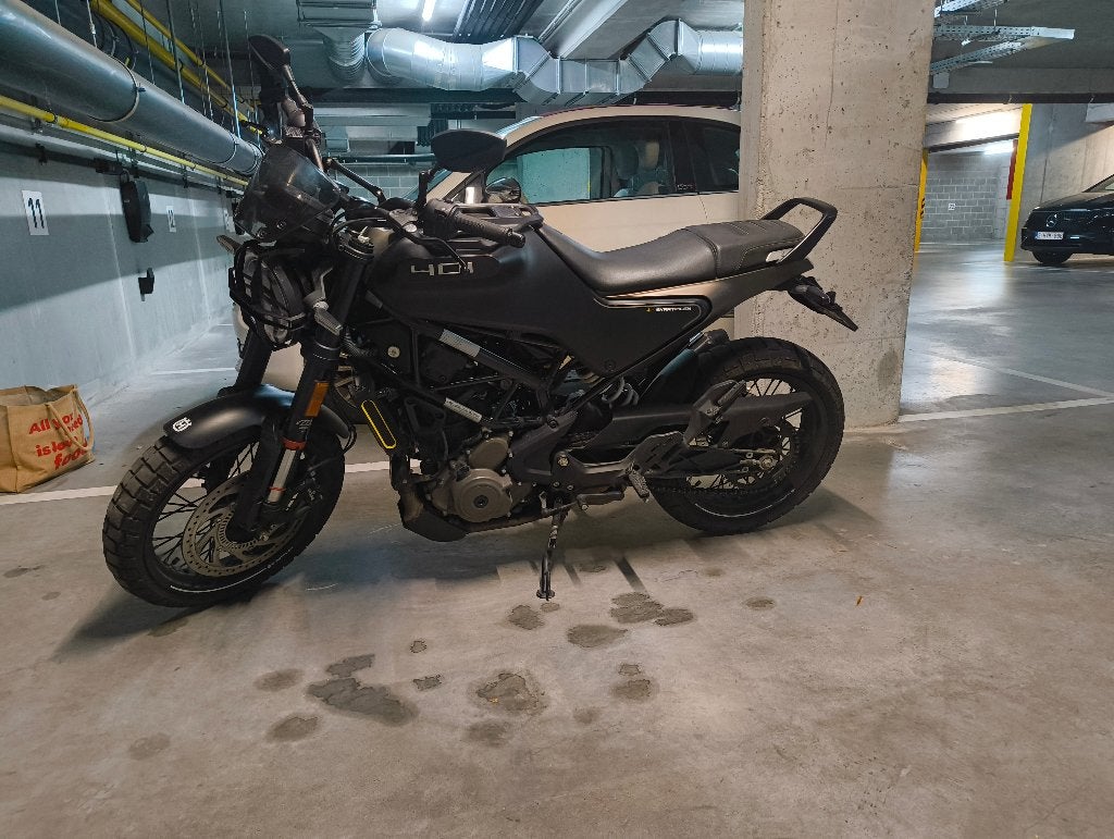 Husqvarna svartpilen 401, Motos, 390 cm³, Particulier, ABS, 12 à 35 kW