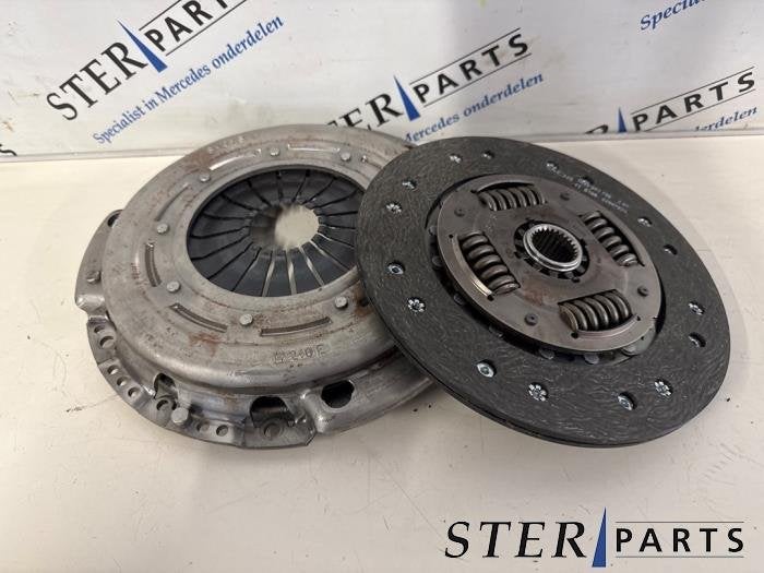 Kit embrayage (complet) d'un Mercedes Sprinter, Neuf, -, -, Enlèvement ou Envoi