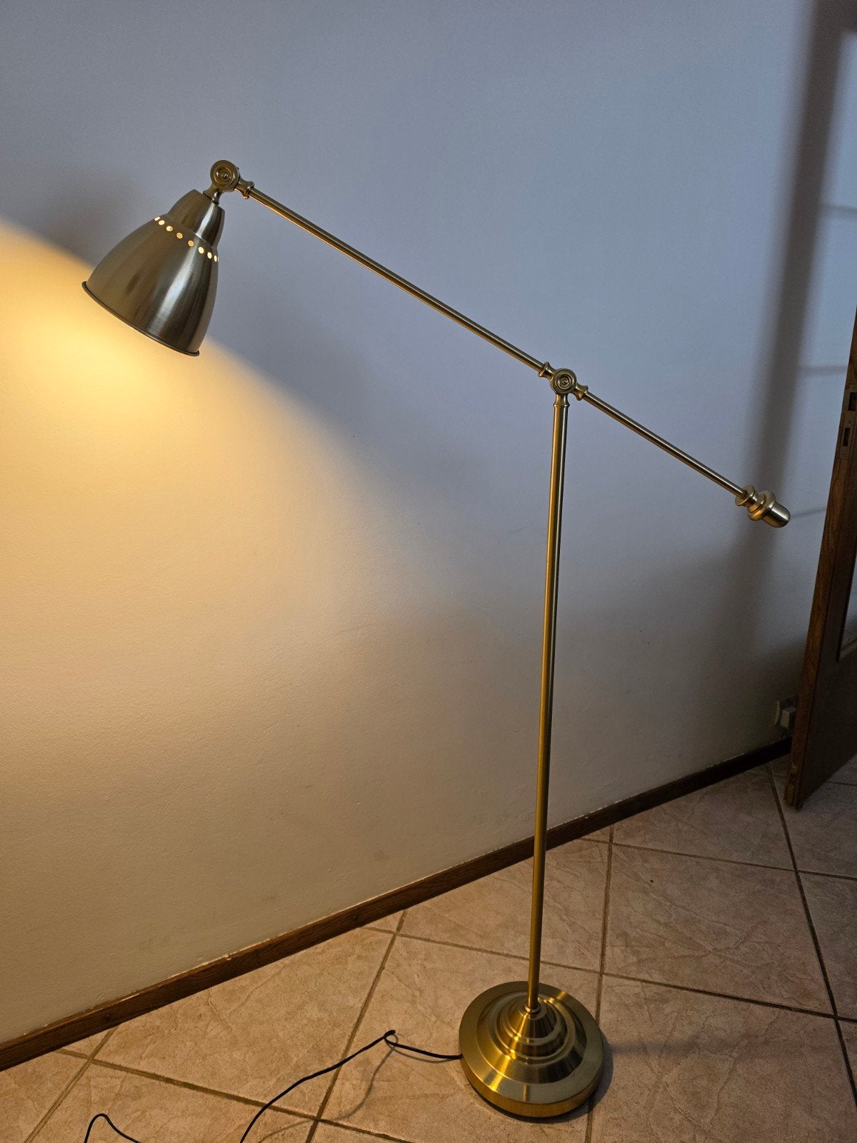 Goudkleurige IKEA BAROMETER vloerlamp / leeslamp – Messing, Huis en Inrichting, Ophalen
