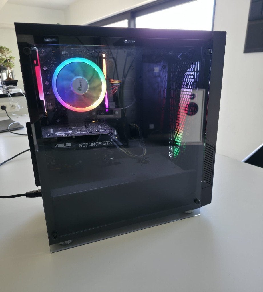 Game PC Nvidia GTX 1660 Super, Ophalen, ASUS, 512 GB, Zo goed als nieuw