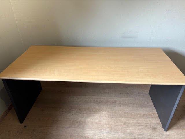 Bureau tafel, Zakelijke goederen, Receptie of Entree, Ophalen, Gebruikt, Bureau