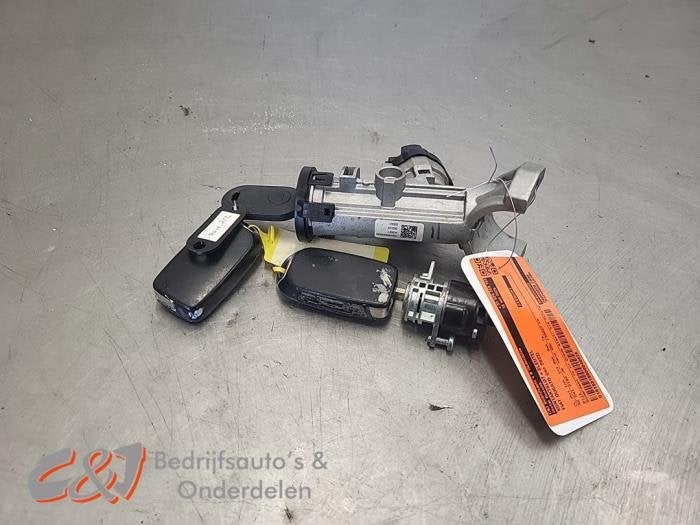 Serrure de contact + clé d'un Fiat Ducato, Autos : Pièces & Accessoires, -, 3 mois de garantie, Utilisé, Fiat