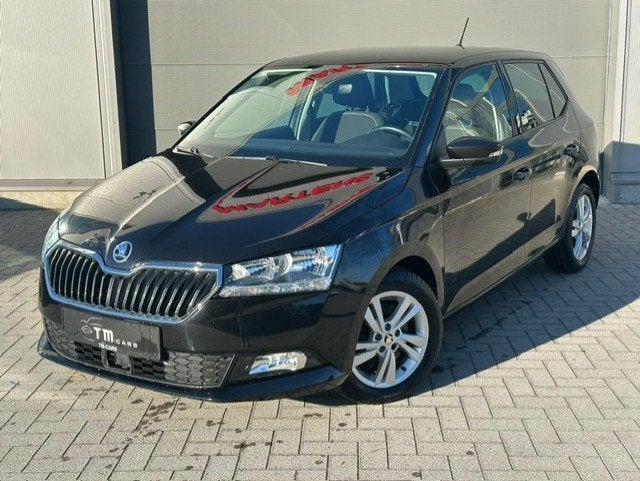 Skoda Fabia benzine automaat, Autos, Achat, Euro 6, Entreprise, Entretenue par le concessionnaire