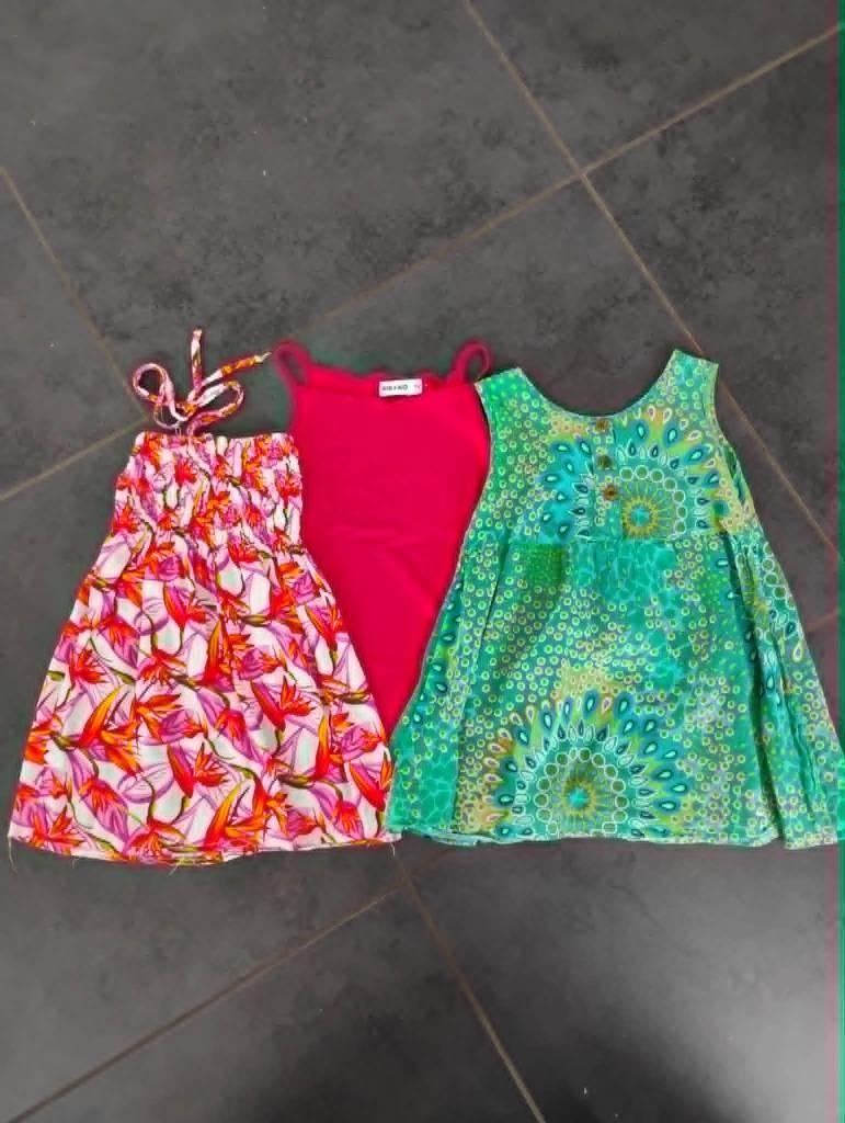 jurk maat 98/104, Enfants & Bébés, Vêtements enfant | Taille 98, Enlèvement, Utilisé, Fille, Robe ou Jupe