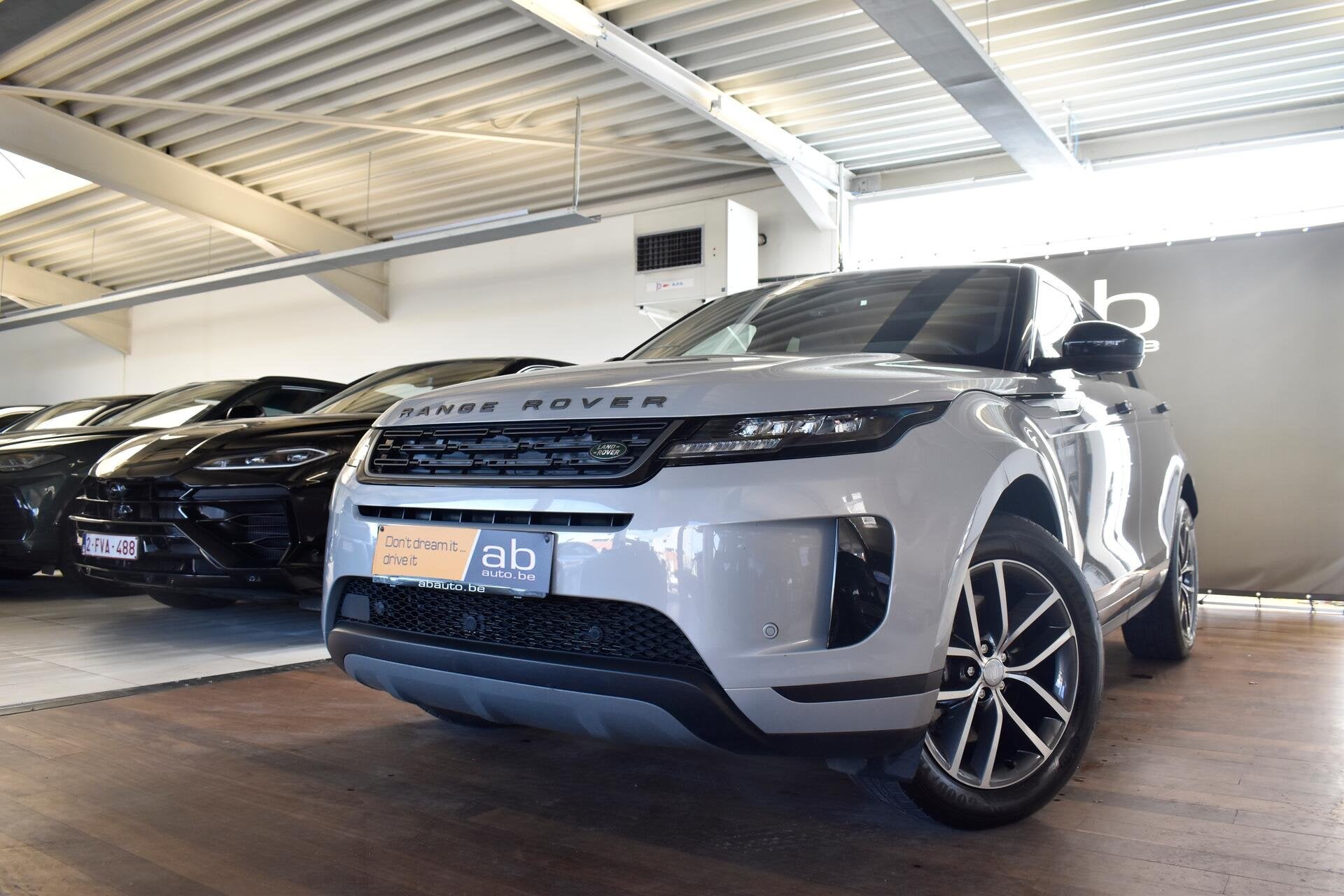 Land Rover Range Rover Evoque P270E, PANO. DAK, CAMERA, KEY, Autos, Land Rover, 0 kg, Argent ou Gris, Apple Carplay, 0 kg