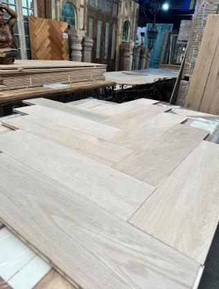 SÉLECTIONNEZ UN PARQUET EN CHÊNE À CHEVRONS, CHÊNE FRANÇAIS, Enlèvement, Bois