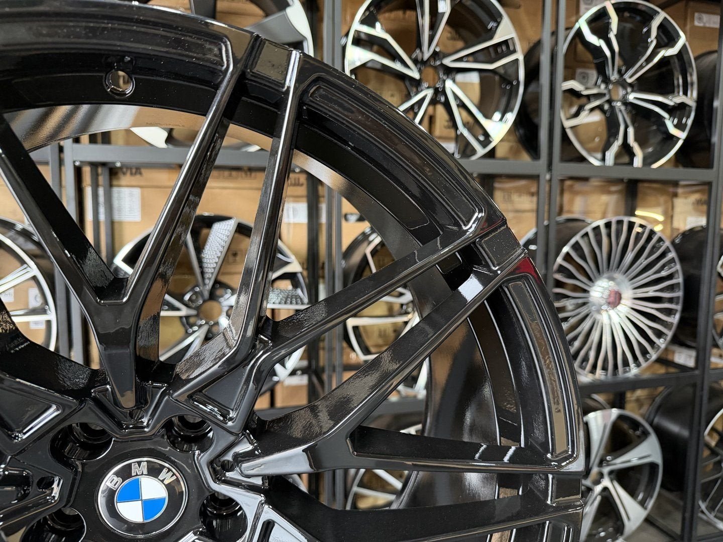 22 inch BMW velgen 818M LOOK 5X112 M F95 F96 X5 X6 G05 G06, Autos : Pièces & Accessoires, Neuf, Véhicule de tourisme, -, -