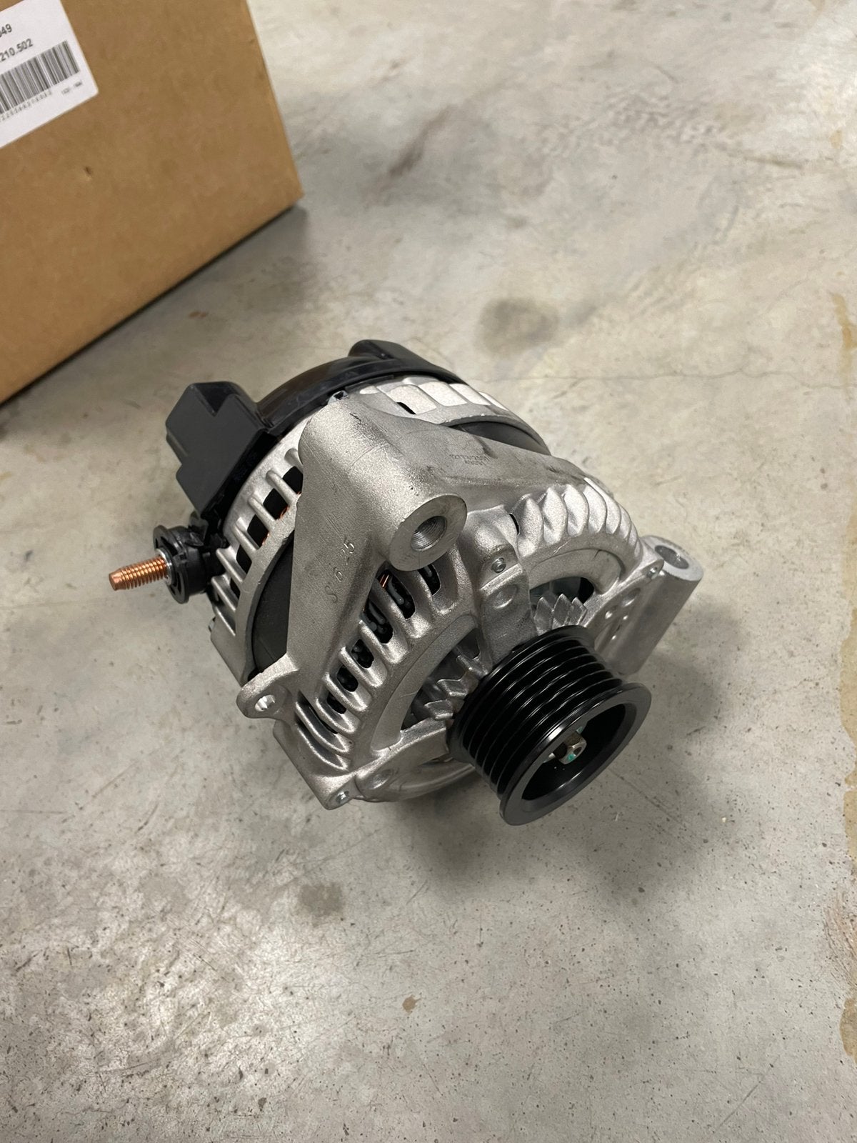 Nouvel alternateur 12v 210A ist60c049, Autos : Pièces & Accessoires, Citroën