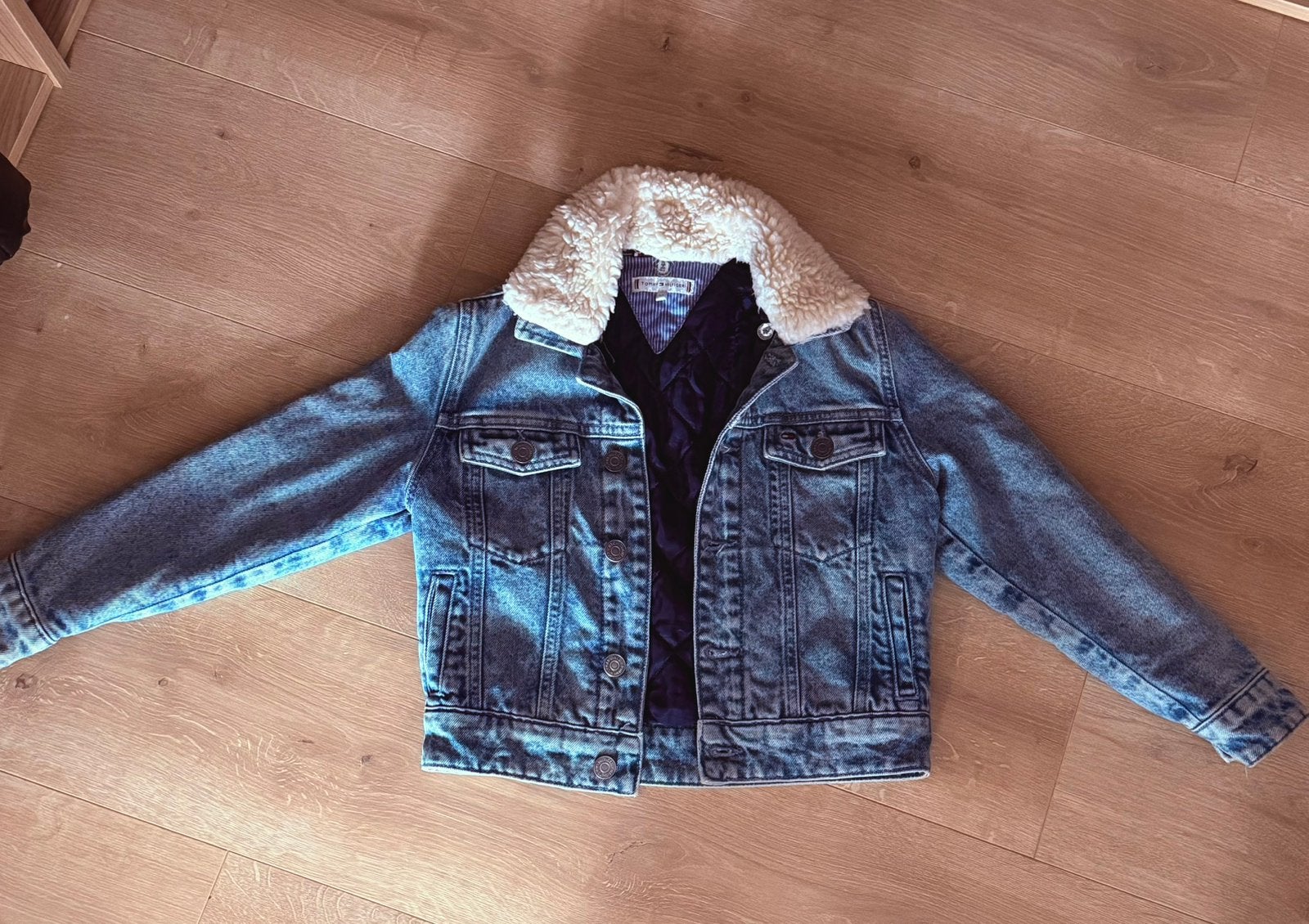 Tommy Hilfiger vest - maat 128, Kinderen en Baby's, Ophalen, Zo goed als nieuw, Jongen, Jas