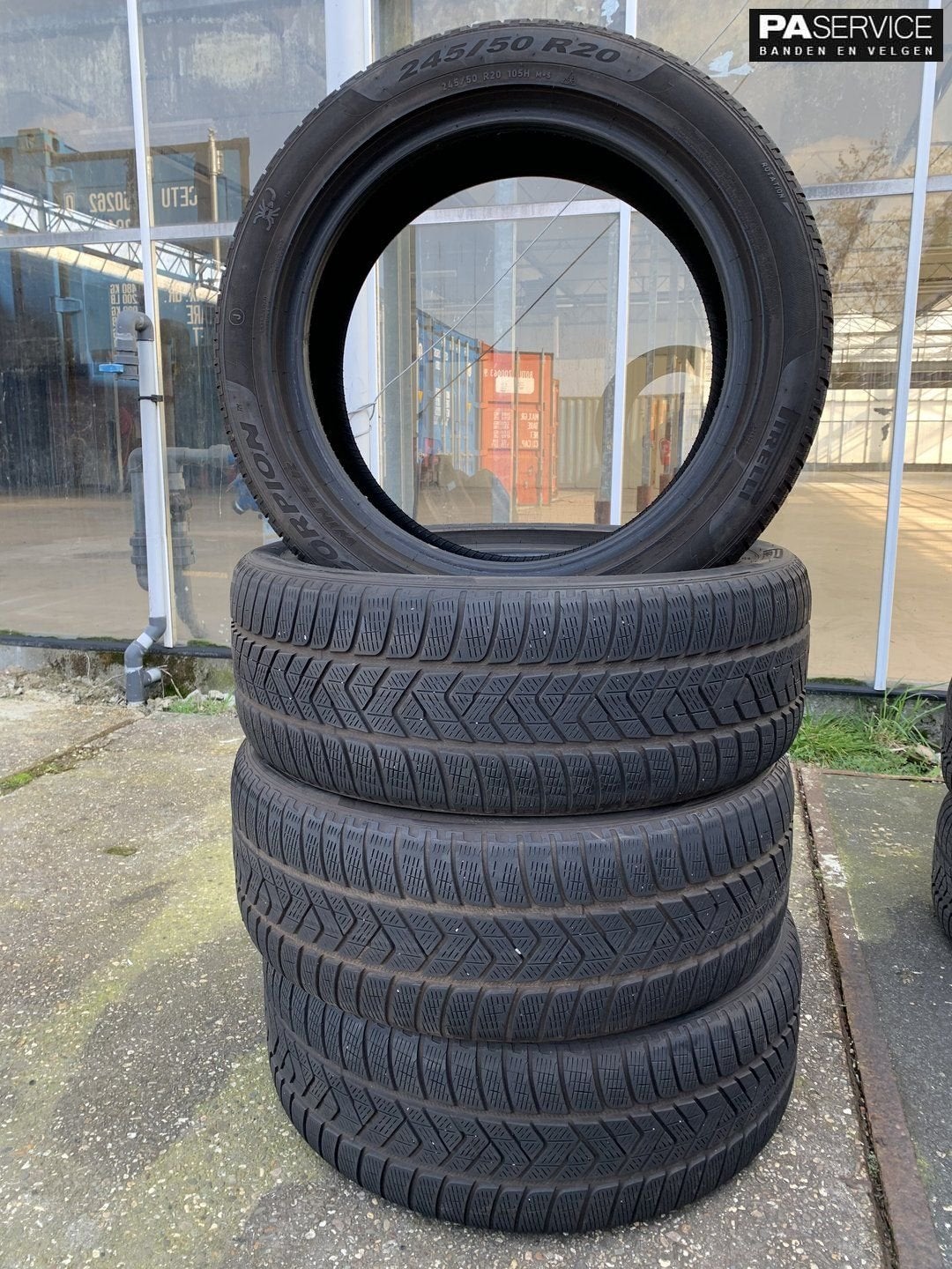 4x Pirelli Scorpion winterbanden 245 50 20 met 5.8 mm, Gebruikt, Velg(en), -, -