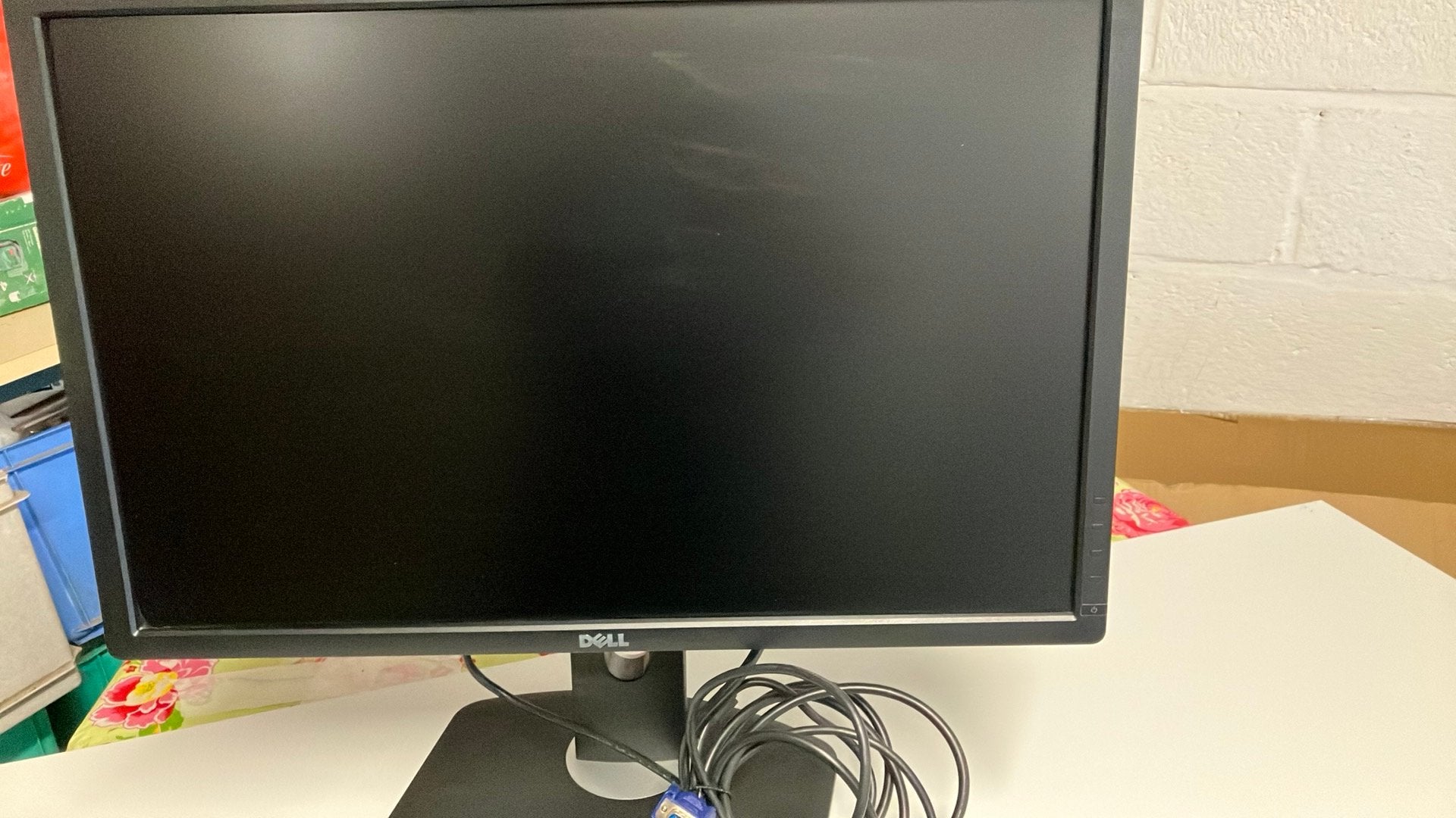 Computerscherm DELL met Dsub aansluiting, Ophalen, Gebruikt