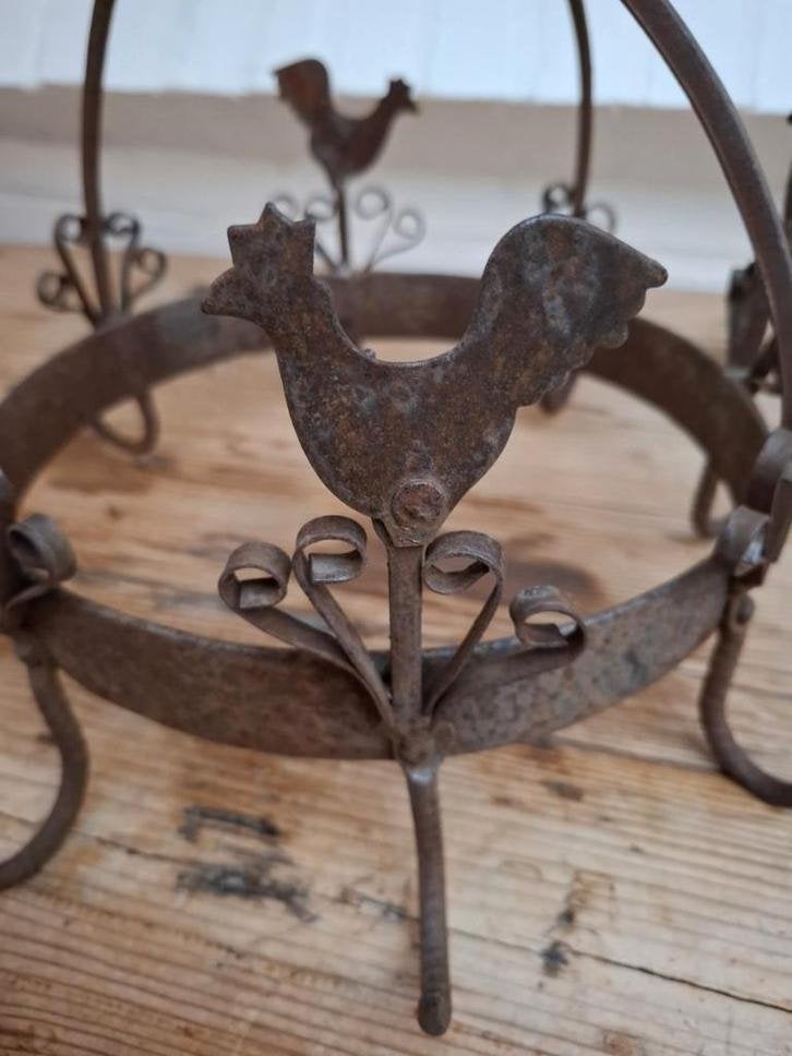 Oude verweerde brocante smeedijzeren wildkroon, 8 haken, Enlèvement ou Envoi