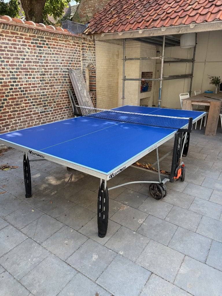Tafeltennistafel (pingpong) Cornilleau (outdoor), Sport en Fitness, Tafeltennis, Ophalen, Zo goed als nieuw, Tafel Outdoor, Inklapbaar