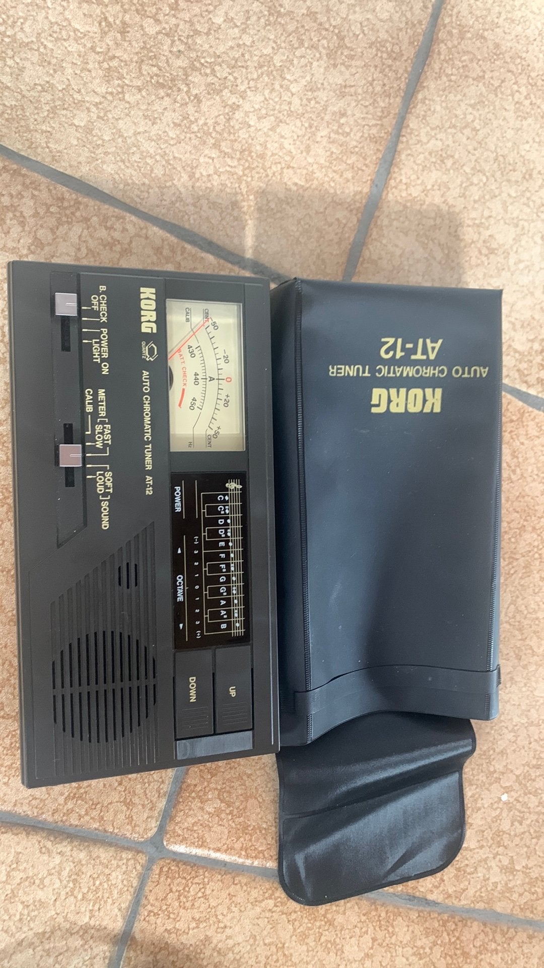 Vintage korg auto chromatic tuner at-12, Ophalen