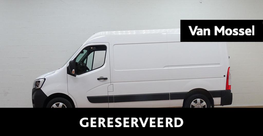 Renault Master L2H2 Blue dCi 135 - 3.5T Confort, Auto's, Bestelwagens en Lichte vracht, Voorwielaandrijving, Gebruikt, Zwart, 4 cilinders