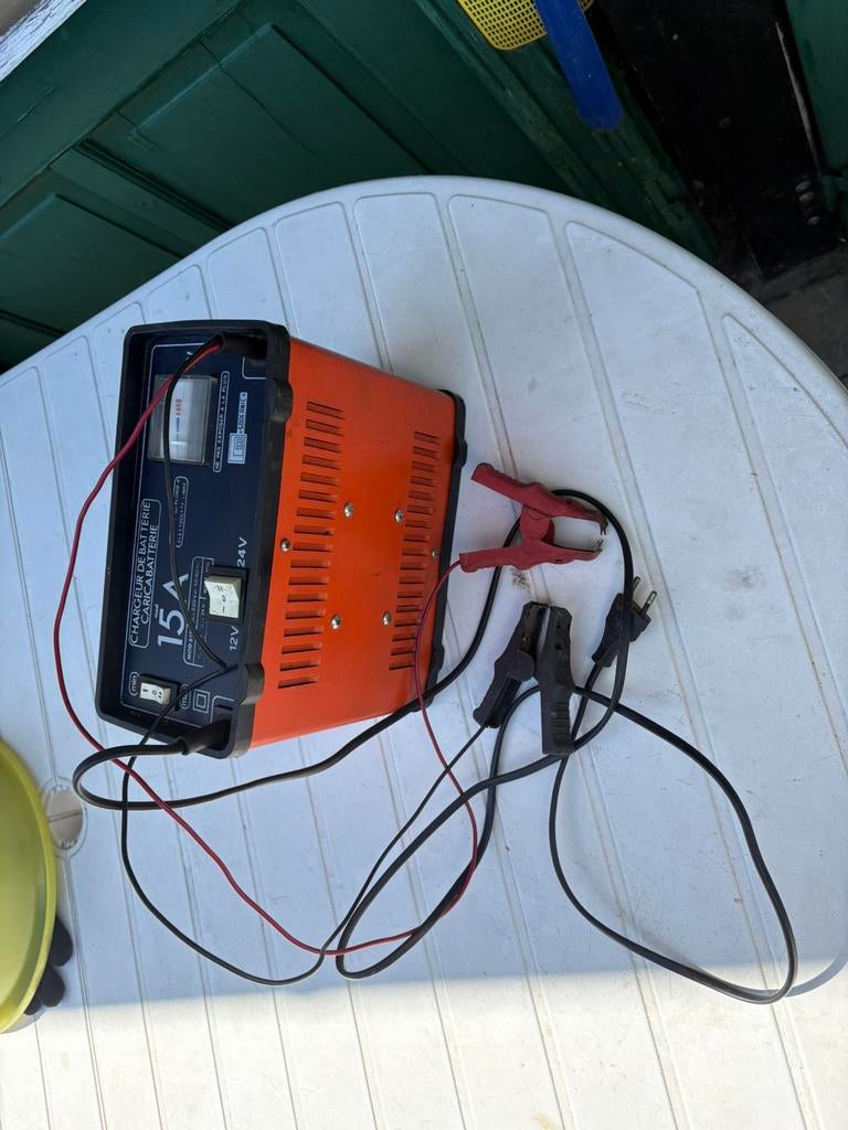 Oplader, Autos : Pièces & Accessoires, Batteries & Accessoires, Enlèvement