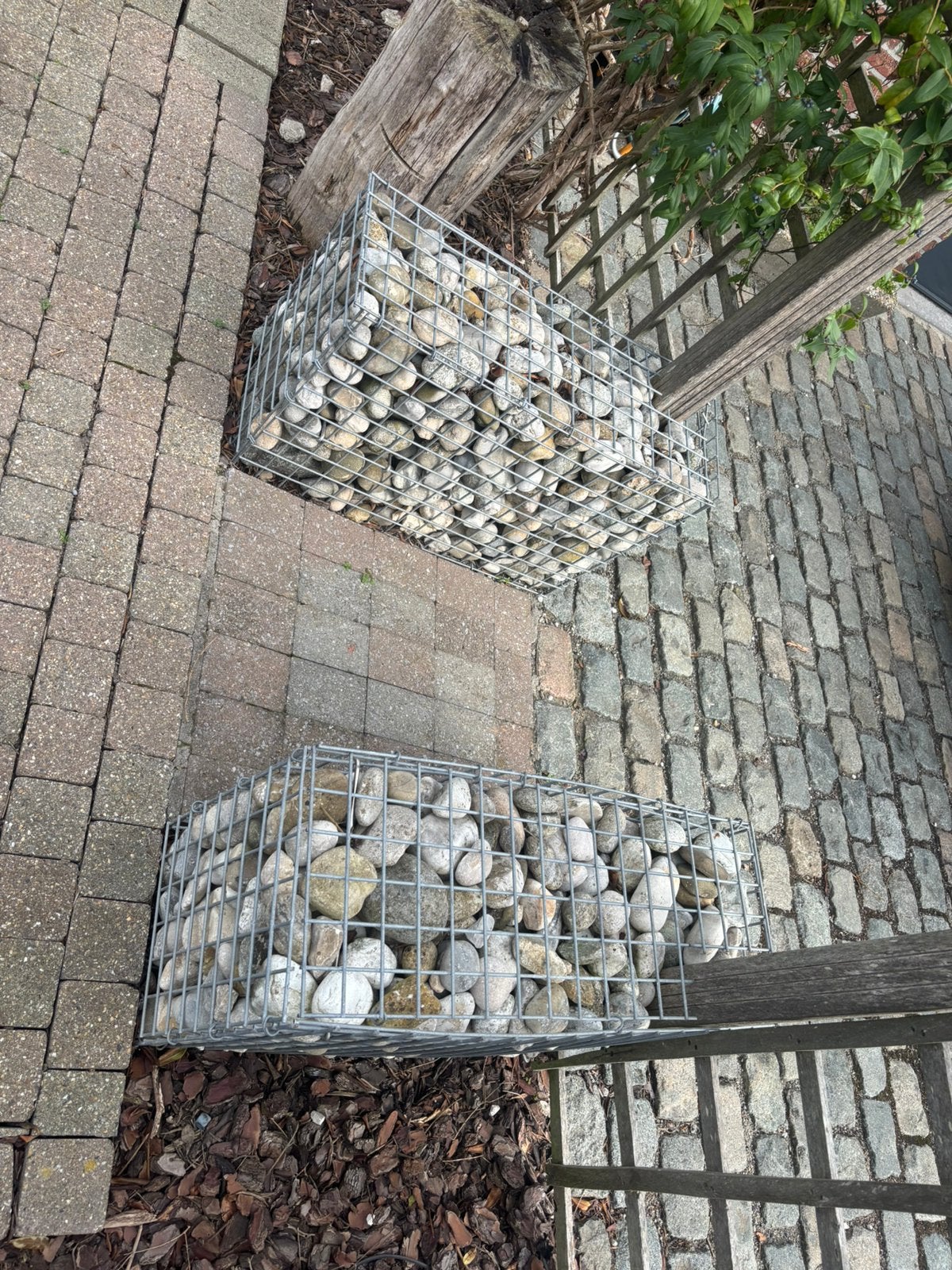 Steen korf 2 stuks, Ophalen, Zo goed als nieuw