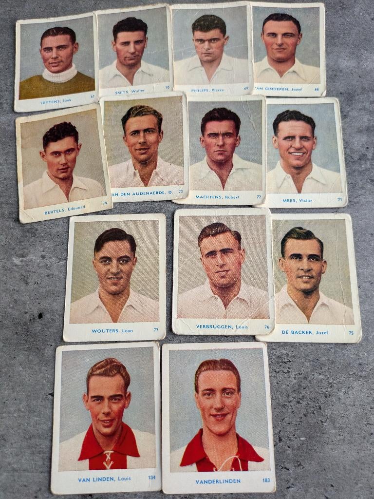 VOETBAL prenten FC ANTWERP BELGIAN CHEWING GUM 1951/52 13X, Verzenden