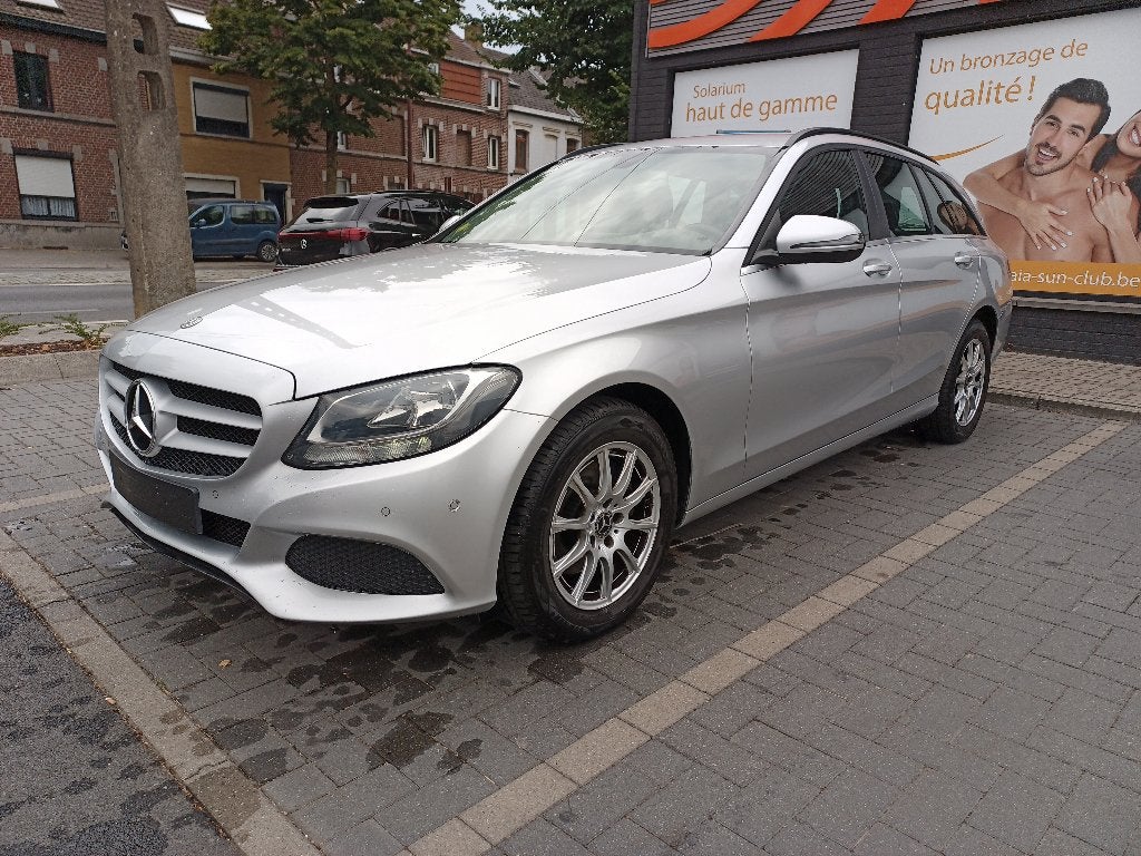 MB-C220cdi.2019.160km.Euro-6b. En très très bon état général, Achat, Anti démarrage, Euro 6, Carnet d'entretien