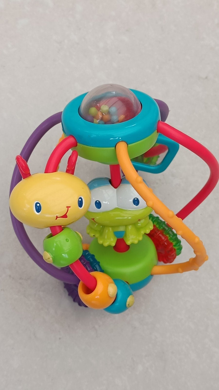 bright Starts activiteiten bal, Enfants & Bébés, Jouets | Jouets de bébé, Enlèvement ou Envoi