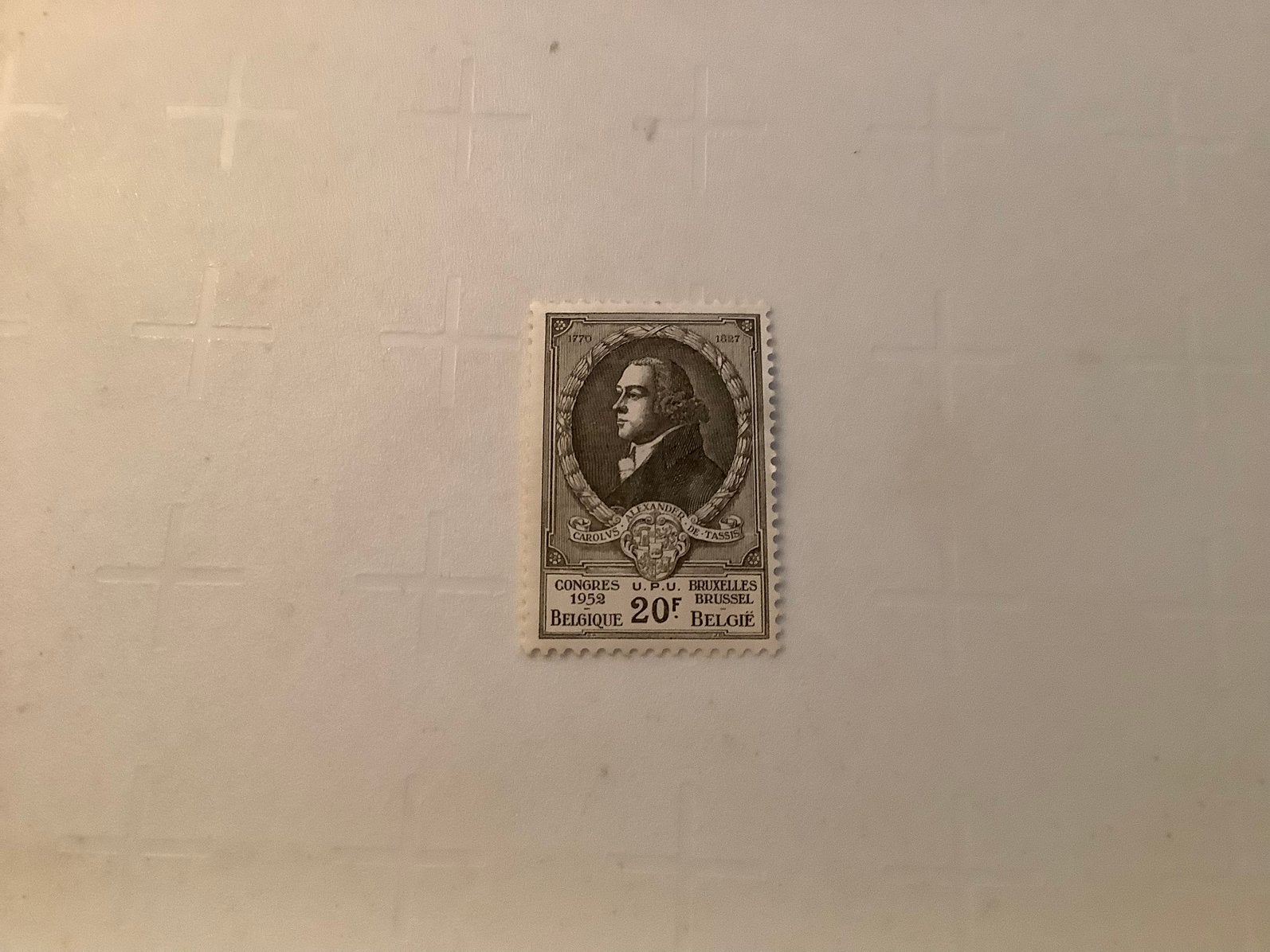 890 met spoor van scharnier, Ophalen of Verzenden