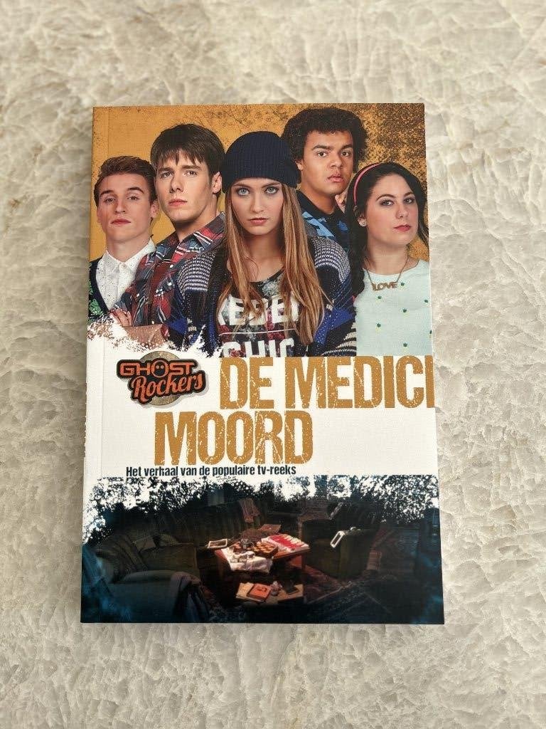 Boek Ghost Rockers - De medici moord, Studio 100, Fiction, Comme neuf, Enlèvement