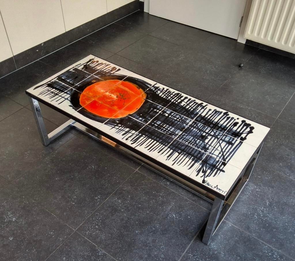 Table basse Belarti des années 60/70, Enlèvement