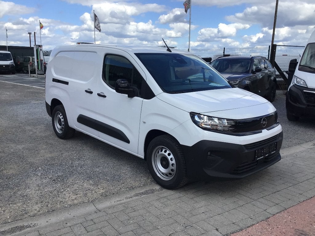 opel combo l2 102pk 2026 50km 3plaatsen full/option 17950e, Autos, Achat, Euro 6, Entreprise, Boîte manuelle
