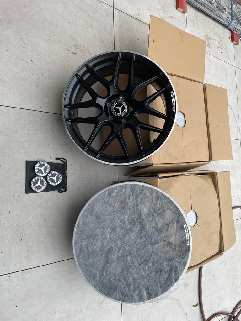 Jantes AMG 5x112 19 pouces/jantes Mercedes AMG noires, Autos : Divers, Enjoliveurs, Comme neuf, Enlèvement