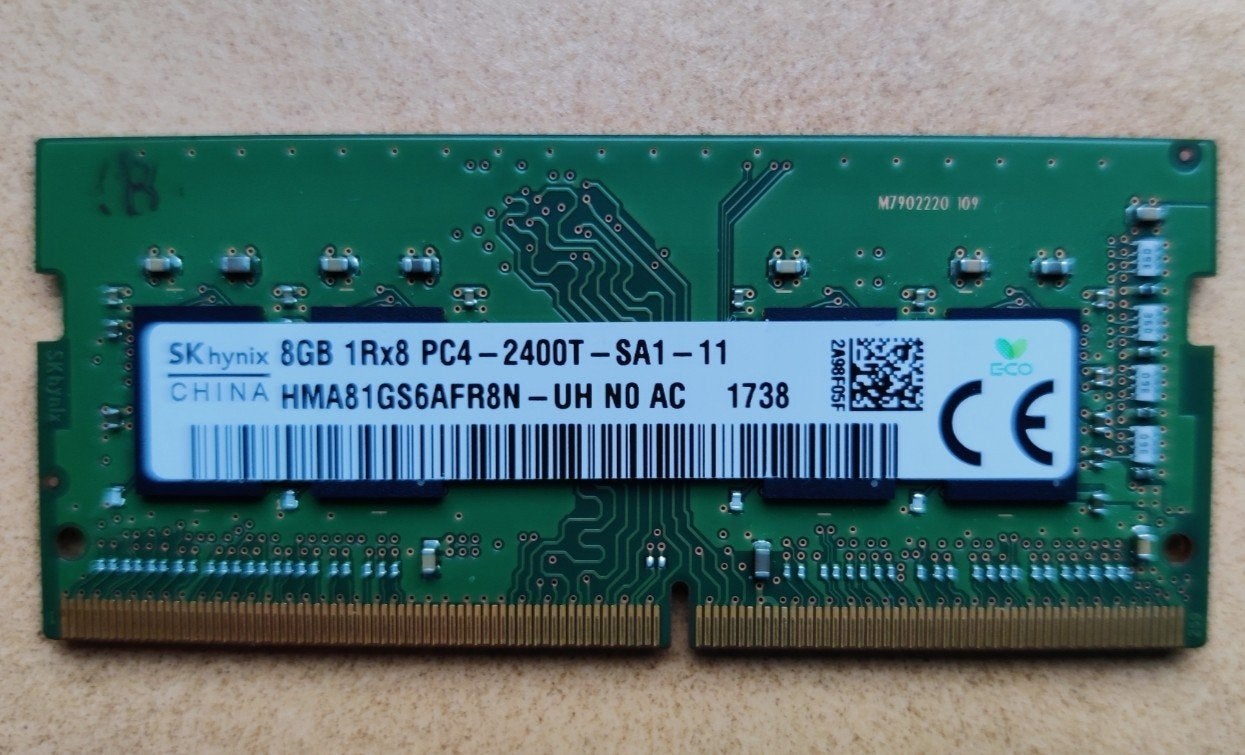 SK Hynix 8GB PC4 2400T DDR4 RAM module, Computers en Software, Ophalen, DDR4, 8 GB, Zo goed als nieuw