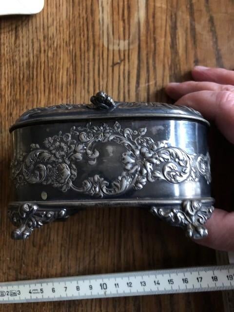 Antieke juwelendoos sieradendoos, Ophalen of Verzenden