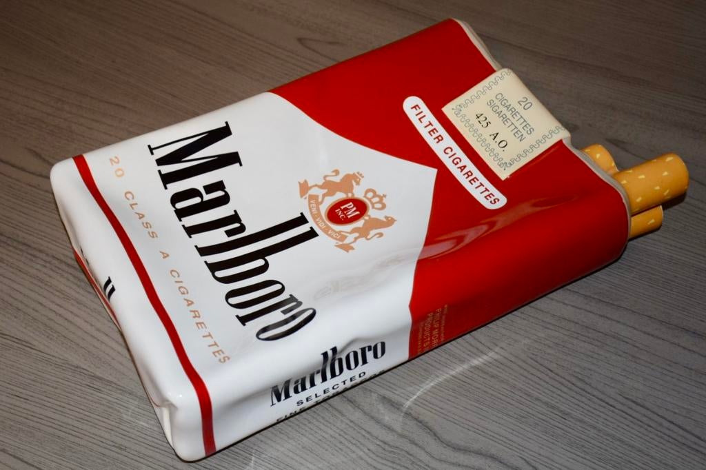 Vintage Marlboro Beeld — 32,5 cm — Uniek Collector Item, Collections, Marques & Objets publicitaires, Enlèvement, Comme neuf, Panneau publicitaire