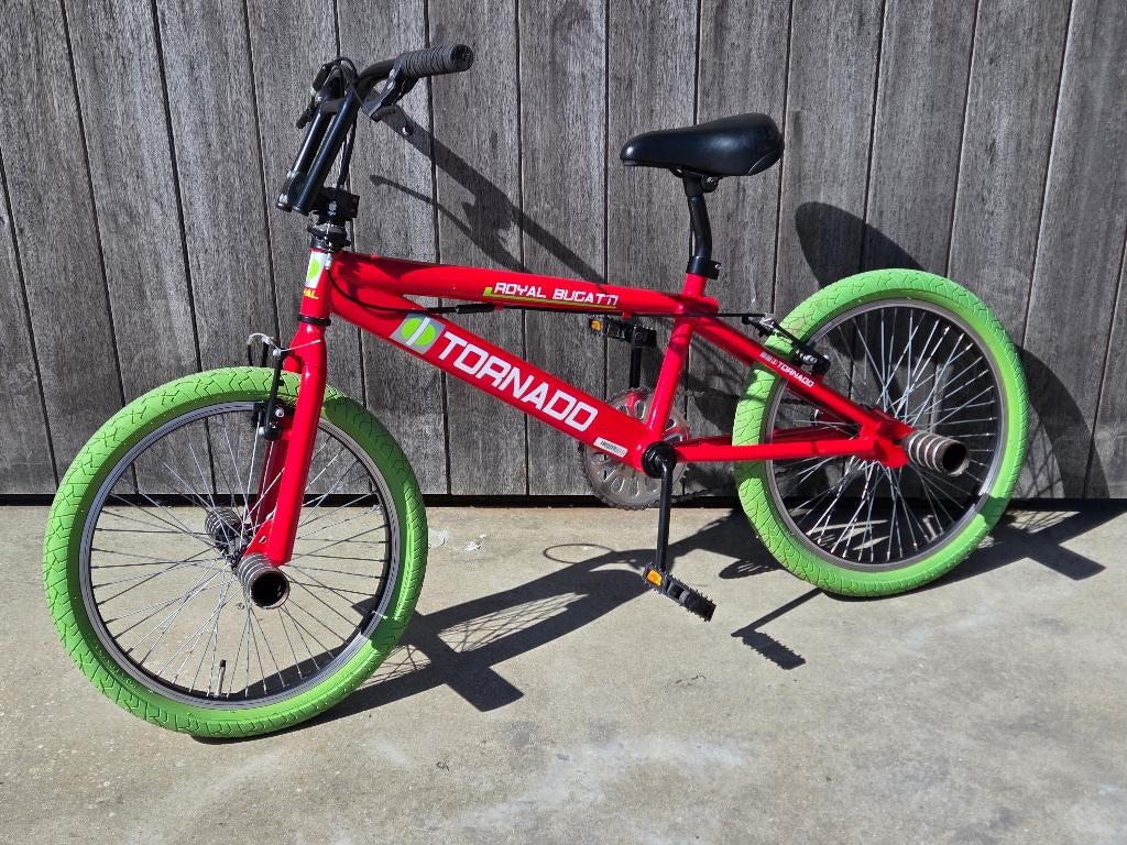 Bmx tornado, Ophalen, Zo goed als nieuw, 20 tot 24 inch, Voetsteunen