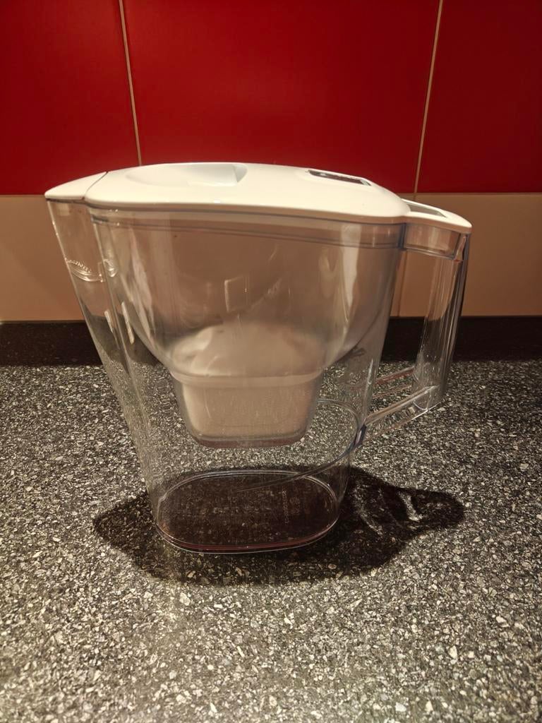 Nieuwe Brita waterfilterkan, Ophalen