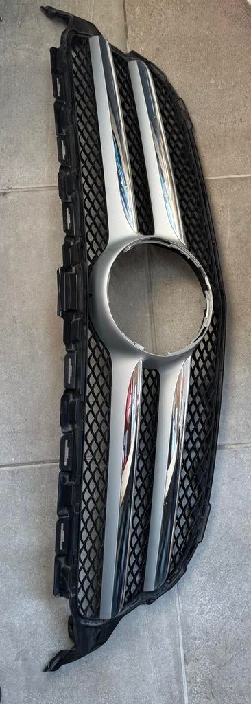 Calandre Mercedes classe C , w205, Mercedes-Benz, Utilisé, Avant, Enlèvement ou Envoi