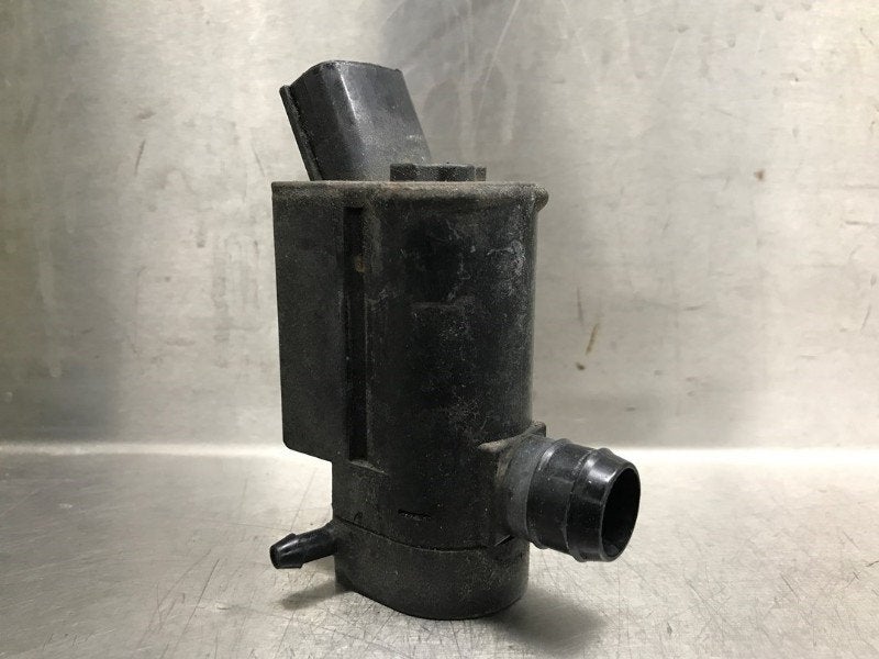 LAVE-GLACE POMPE AVANT Corolla Verso (E12) (|8533044010|), Autos : Pièces & Accessoires, Vitres & Accessoires, Toyota, Utilisé