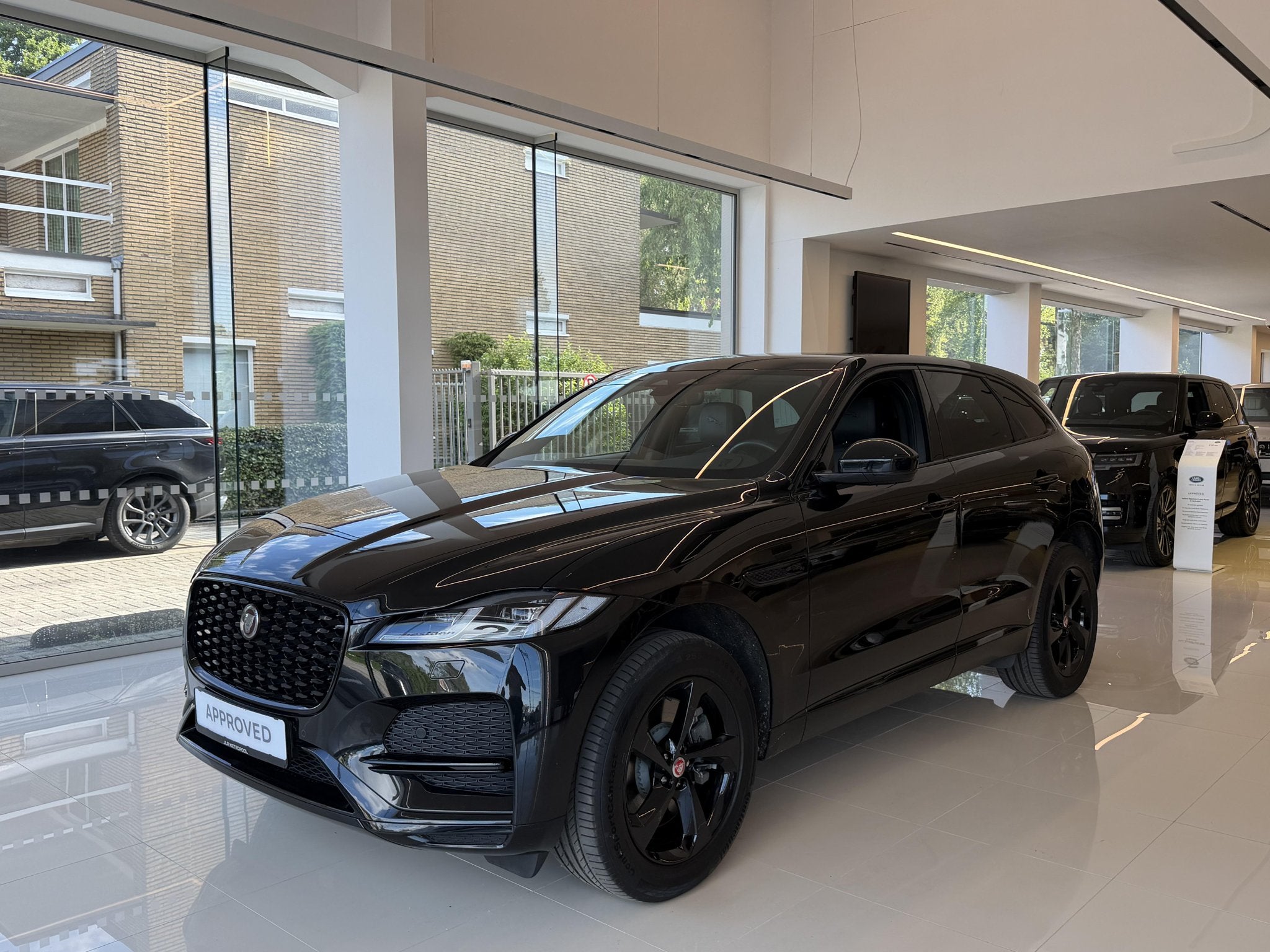 Jaguar F-Pace P400e S, Autos, Jaguar, Entreprise, F-Pace, Air conditionné, Bluetooth, Ordinateur de bord, Verrouillage central