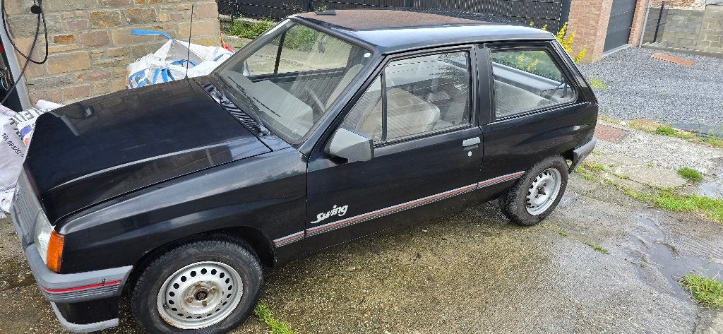 Sortie de grange opel corsa a phase 1 de 1988, Autos, Opel, Particulier, Corsa, Essence, Hatchback, 3 portes, Boîte manuelle, Noir