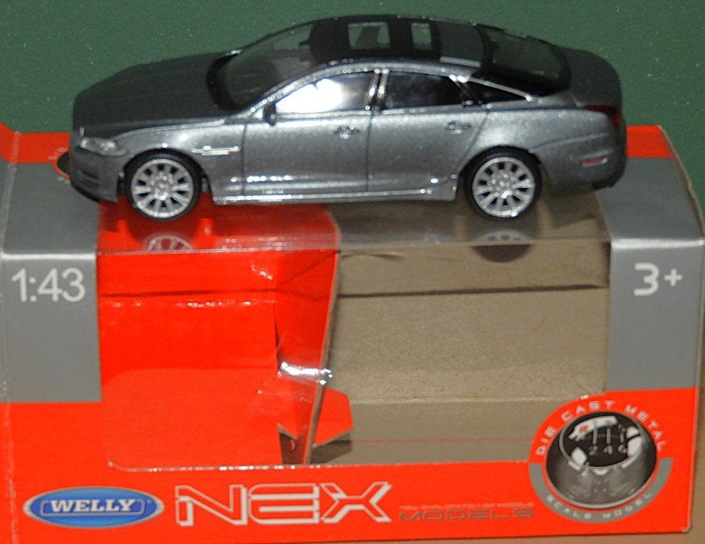 Jaguar XJ - Echelle 1:43, Enlèvement ou Envoi, Neuf, Voiture