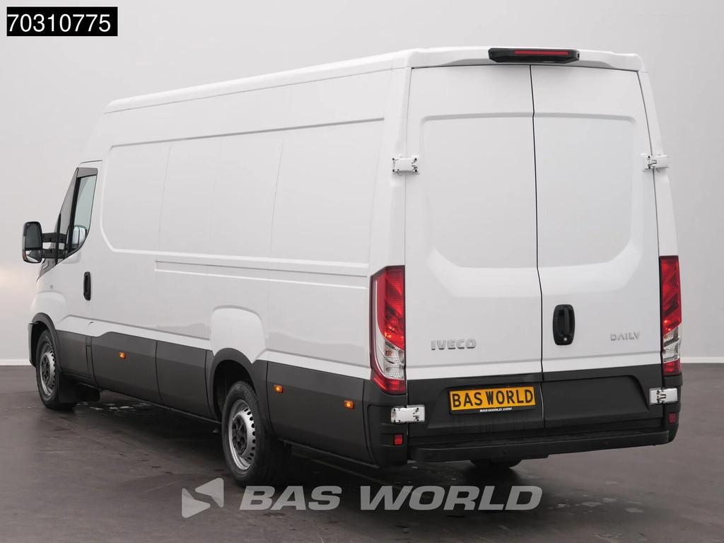 Iveco Daily 35S16 Automaat L3H2 3,5t Trekgewicht Airco Camer, Auto's, Automaat, Stof, Gebruikt, Euro 6