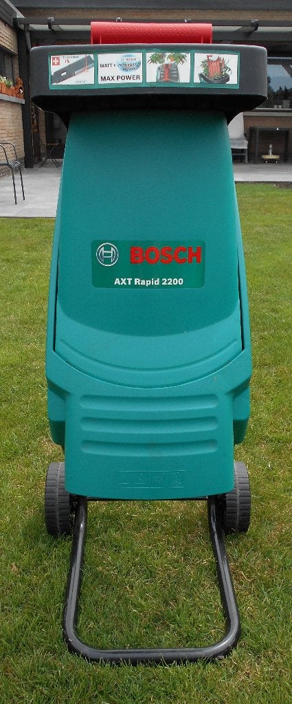Hakselaar Bosch AXT Rapid 2200, Tuin en Terras, Hakselaars, Ophalen, Zo goed als nieuw, Elektrisch, Bosch