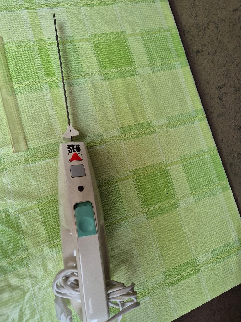 Elektrisch mes, Ophalen, Gebruikt, Snijmachine, Wit