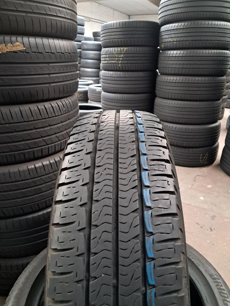 21570r15c 215 70 r15c 215/70/r15c MICHELIN avec montage, Autos : Pièces & Accessoires, Autres pièces automobiles