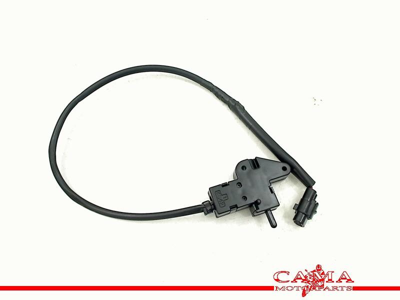 CONTACTEUR FEUX DE STOP Kawasaki, Dhr. S. di Majo, Utilisé, Info@cama-motorparts.nl, P.J. Troelstraweg 8 8
3144 CX  MAASSLUIS, NL
