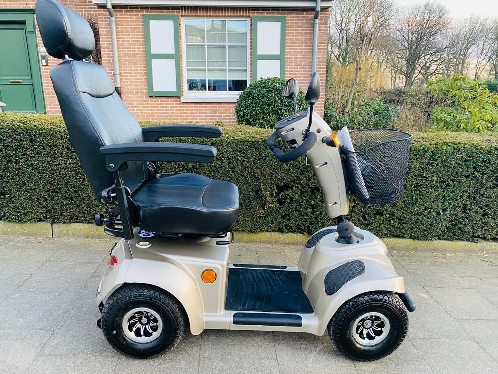 Voiturette électrique Vermeiren Ceres 4 Deluxe - Scootmobiel, Divers, Enlèvement ou Envoi, Pliant, Comme neuf, Fauteuil roulant électrique